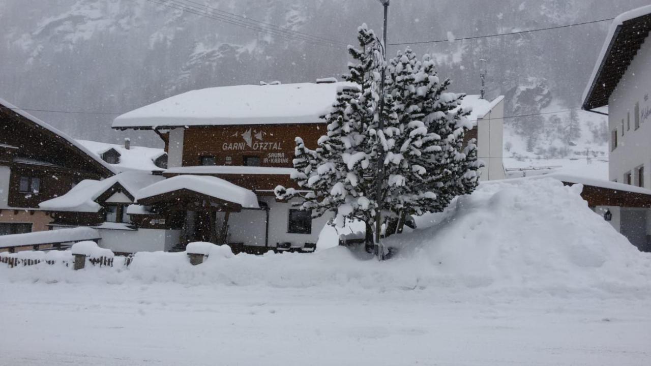 Garni Ötztal Hotell Sölden Exteriör bild