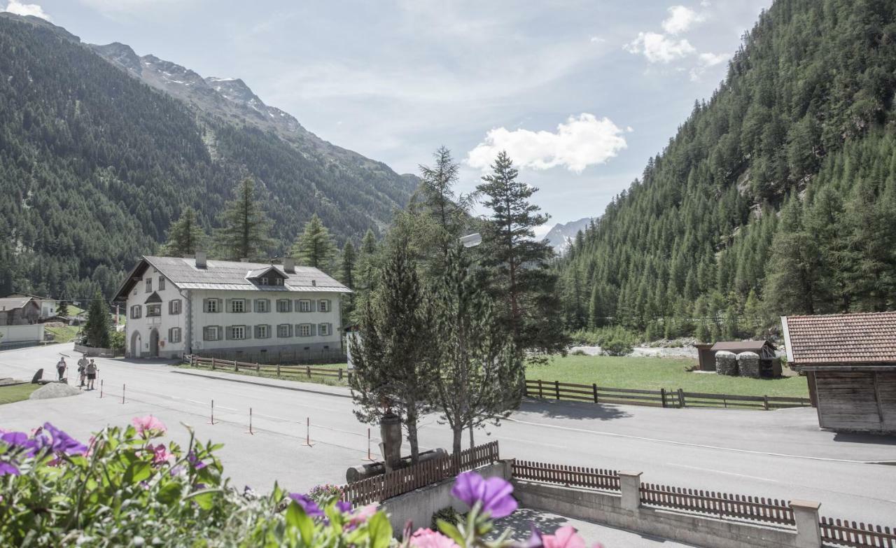 Garni Ötztal Hotell Sölden Exteriör bild